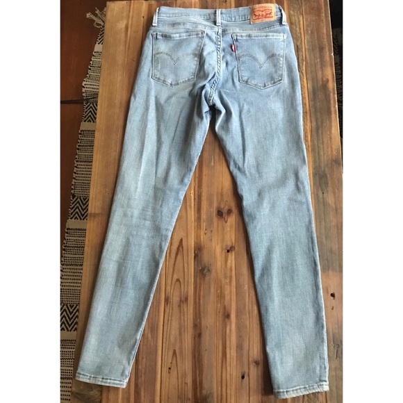Levi's 710 Super Skinny Light Wash Ripped Jeans - Picture 7 of 7